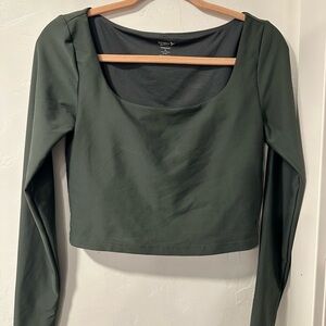 Green Old Navy Active Padded Long Sleeve Top
